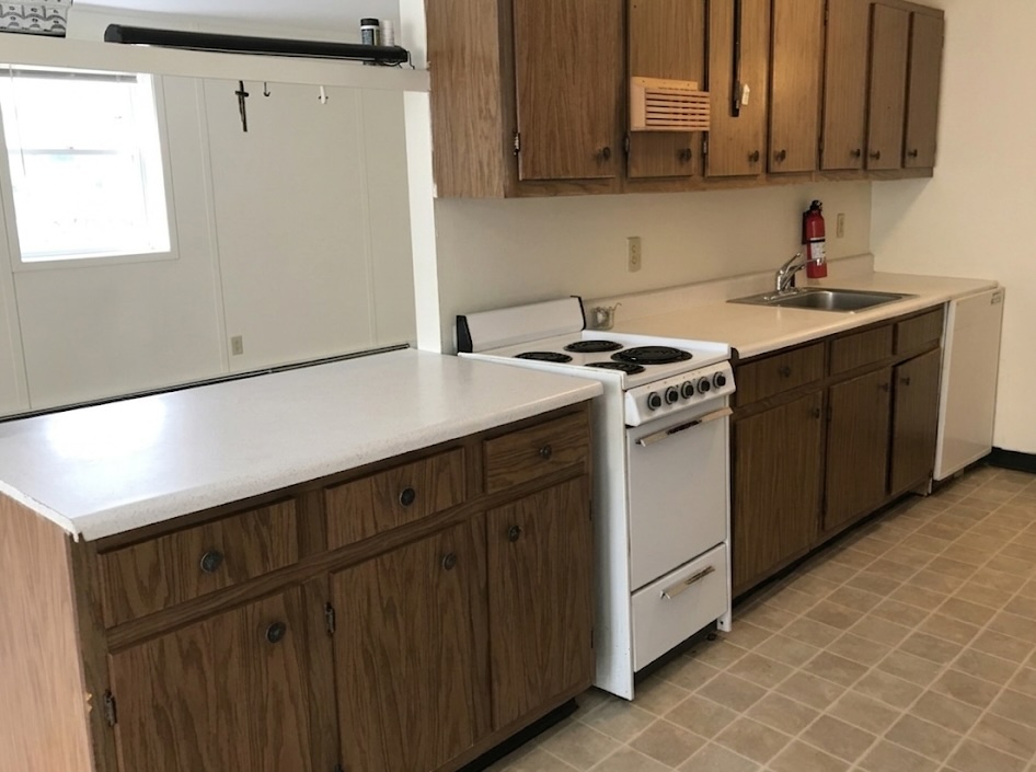1F Kitchen