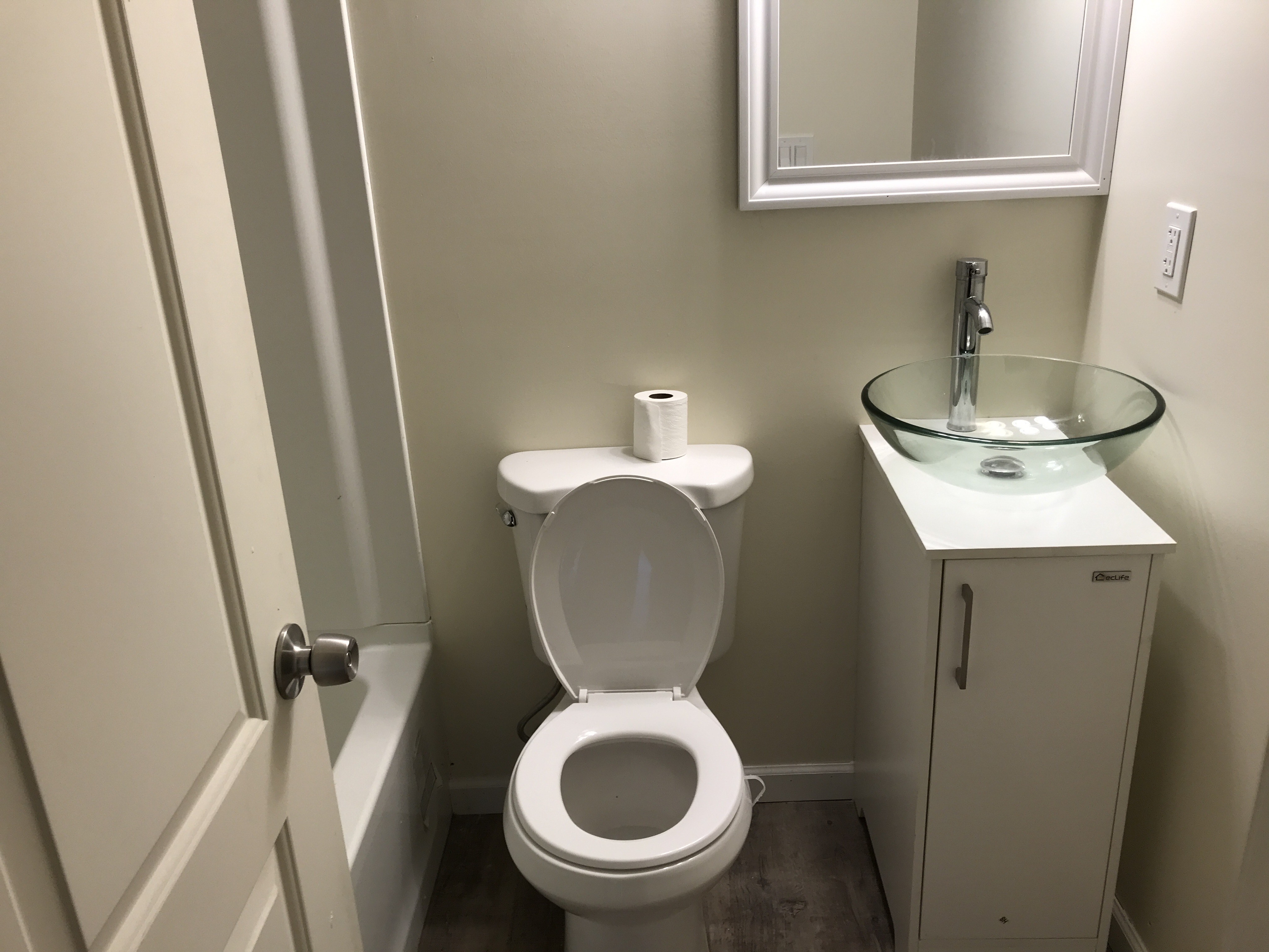 1R Bathroom